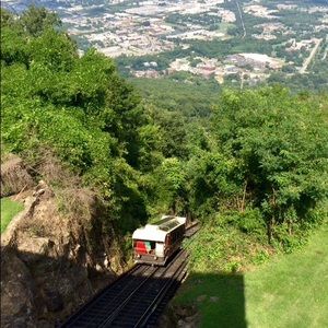 Meet your Posher, Allallie